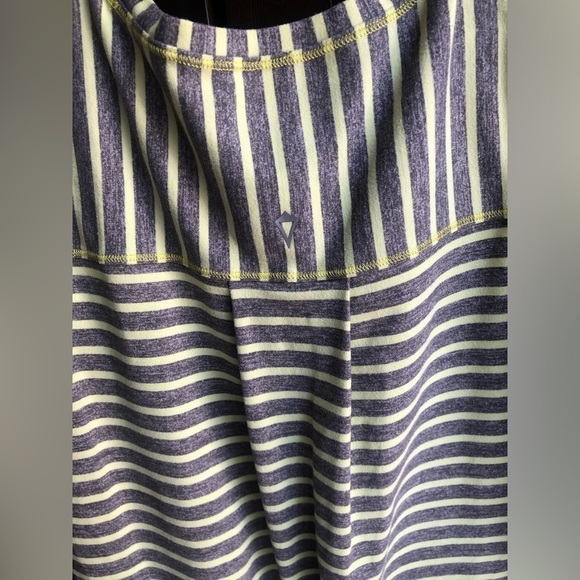 Ivivva Lululemon Athletica Girl’s Size 14 Striped Curved Hem Tank Top - Picture 5 of 9